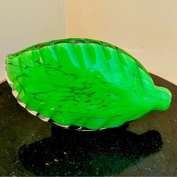 Ladybug on a leaf, hand-blown art glass, murano style - Picture 5 of 5